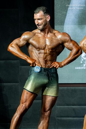 MEN'S PHYSIQUE 179